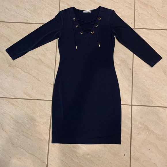 Calvin Klein Navy Dress Lace V-neck size small - Picture 10 of 11